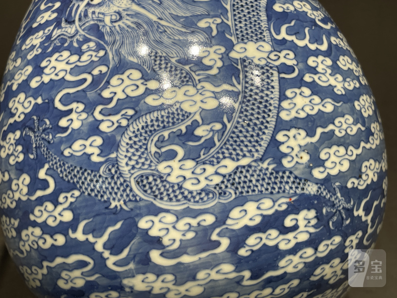 清道光 青花云龙纹胆瓶 - 图7
